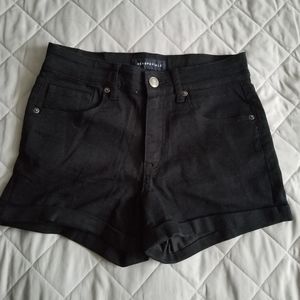 Aeropostale size 8 mid rise midi black